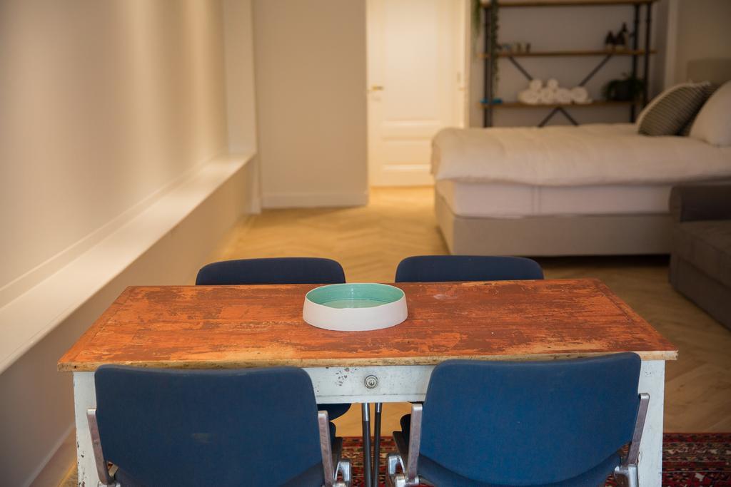 B&B Bloemgracht Amsterdam Ruang foto